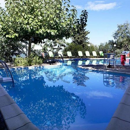 Dafnoudi Hotel Apartments Antipata  Dış mekan fotoğraf