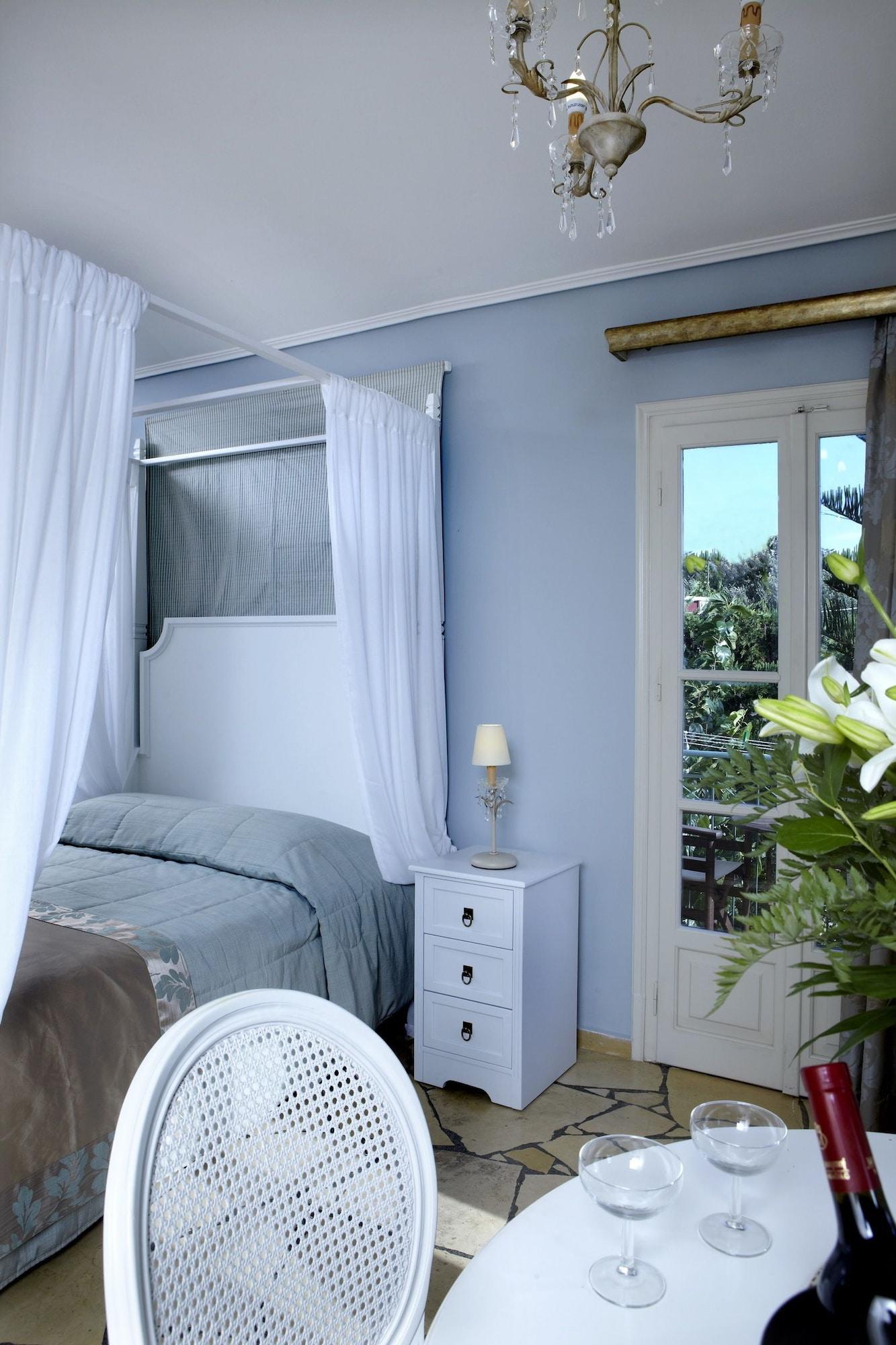 Dafnoudi Hotel Apartments Antipata  Dış mekan fotoğraf