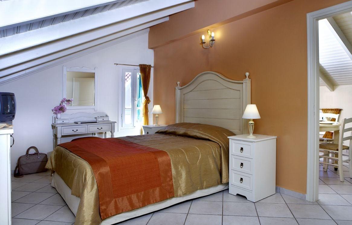 Dafnoudi Hotel Apartments Antipata  Dış mekan fotoğraf