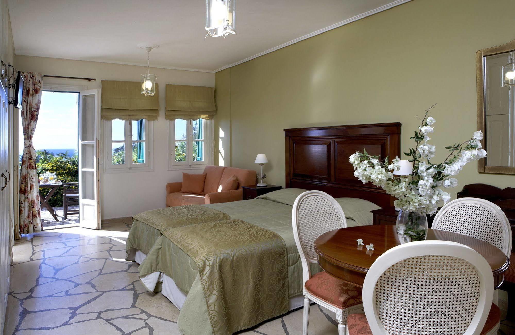Dafnoudi Hotel Apartments Antipata  Dış mekan fotoğraf
