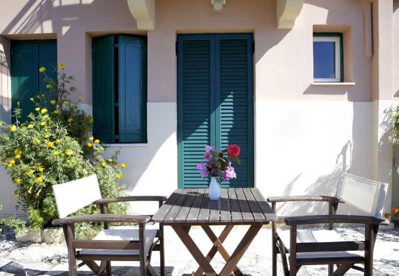 Dafnoudi Hotel Apartments Antipata  Dış mekan fotoğraf